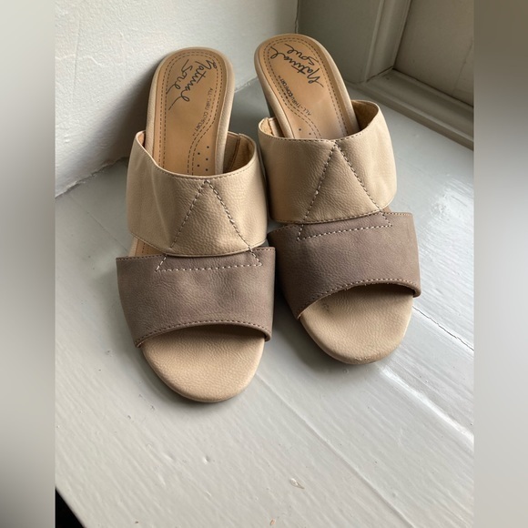 Natural Soul Shoes - Natural Soul Dedee Brown Slide Sandal Womens 10 Faux Leather Open Toe Bl…